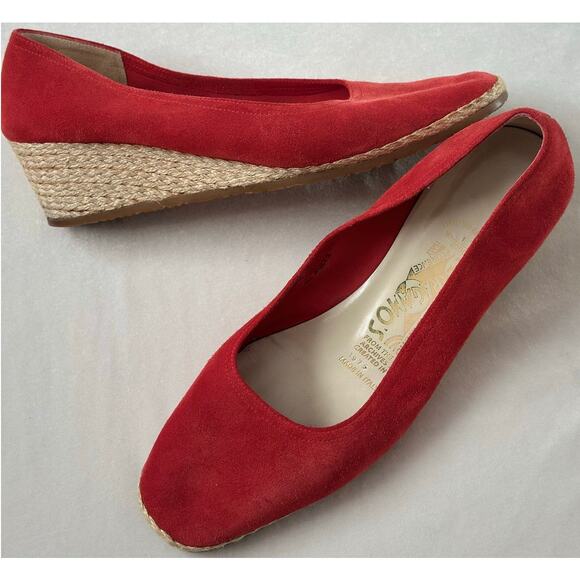 Salvatore Ferragamo Red Suede Sqaure Toe Wedge Heels Espadrilles Limited Edition - Picture 1 of 9